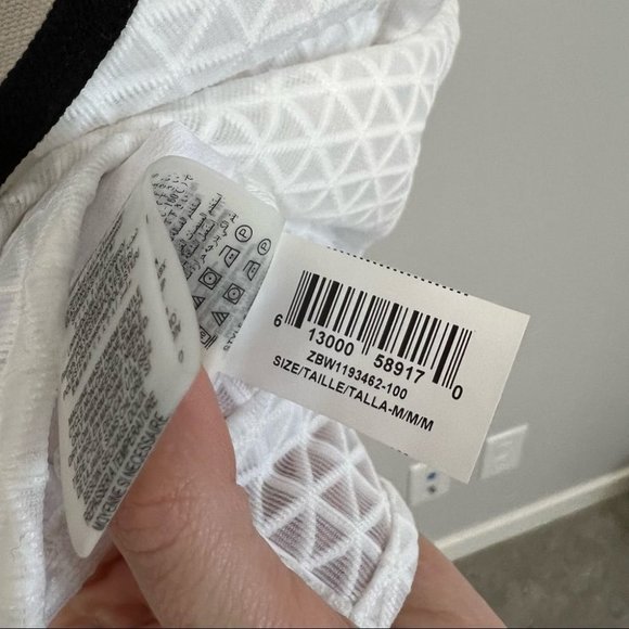 NWT BCBGeneration Blouse Cut Out Neckline - Picture 11 of 12